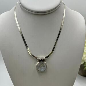 TJ Sterling Silver Moonstone Amethyst Bezel Cabachon‎ pendant Snake Necklace